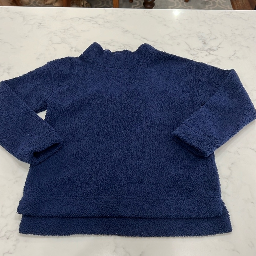 Girls Vineyard Vines Size M (10-12) fleece